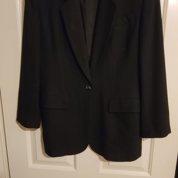 Jacket - Picture 3 of 3